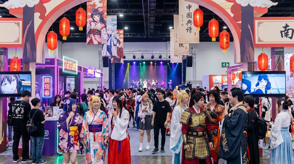 海角热门视频-海角动漫Cosplay视频大赏精华版
